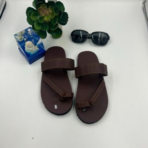 Dép xỏ ngón chéo nâu nam nữ-xăng đan học sinh