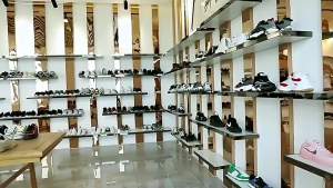 Mens Motorcycle Martin Boots 2025 Autumn and Winter New High-top British Style Work Boots Thick-soled Non-slip Wear-resistant Yellow Boots for Men