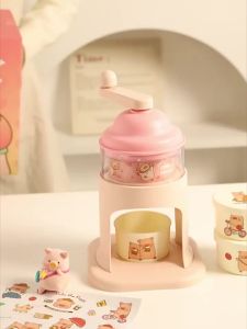 Pig Hand Crank Shaved Ice Machine Home Small Electric-Free Manual Ice Crusher Machine