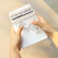 R.joy (PROMOSI BISA COD) Kalimba Piano Jari 17 Nada Perkusi Instrumen Kayu Jempol Piano Kalimba Set Lengkap dengan Aksesori. 
