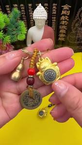 Already consecrated Fortune Brass Hollow Gourd Key Chain Fortune Cat 12 Zodiac Cycle Accessories Gift Brass Fortune Cat Gourd Zodiac Keychain Rotating Fortune Pendant High-end Good Luck Small Hanging Ornament Gift for Men and Women