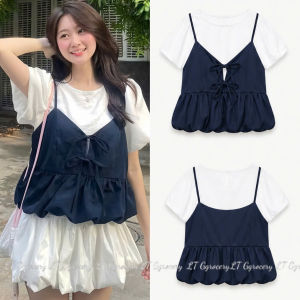 Set đồ nữ xinh xắn áo Đũi tay bồng phối yếm khoác ngoài hai dây thắt nơ trước form bí