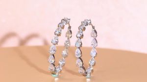 FCSEQUITO Classy Ladies Jewelry Silver Plated Pave Setting Waterdrop Cut AAA Zirconia Exquisite Big Round Hoop Earrings for Daily Party Ear Decoration SE900