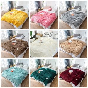 Flannel Velvet Plush Throw Blanket Sofa Office Silky Comfortable Blanket Baby Air Conditioning Quilt Single/Queen/King Size Air Conditioner Blanket