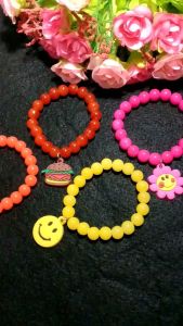 [ COD ] Gelang anak perempuan dengan bandul karakter/gelang mutiara kaca doff bening / gelang tangan / gelang mute / gelang manik / Asesoris anak