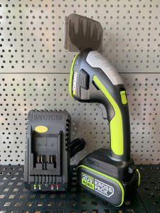 Máy tỉa cành hàng rào cầm tay 20V Worx WD801.9/ động cơ không chổi than/ có kèm 3 lưỡi