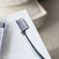 The ceiling toothbrush in the manual gear is comfortable! ZHDEEK spiral bristle antibacterial toothbrush 1 Pack. 