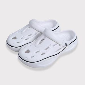 [Free Shipping] MenS Summer New Style Outdoor Non-Slip Beach Shoes Unique Soft-Soled Closed-Toe Slippers Trendy MenS Sandals Summer Beach Shoes