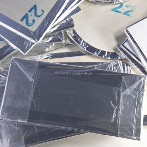 ALAS KUE silver /Tatakan alas kue tart ulang tahun bahan triplek ISI 12Pcs" bentuk persegi panjang