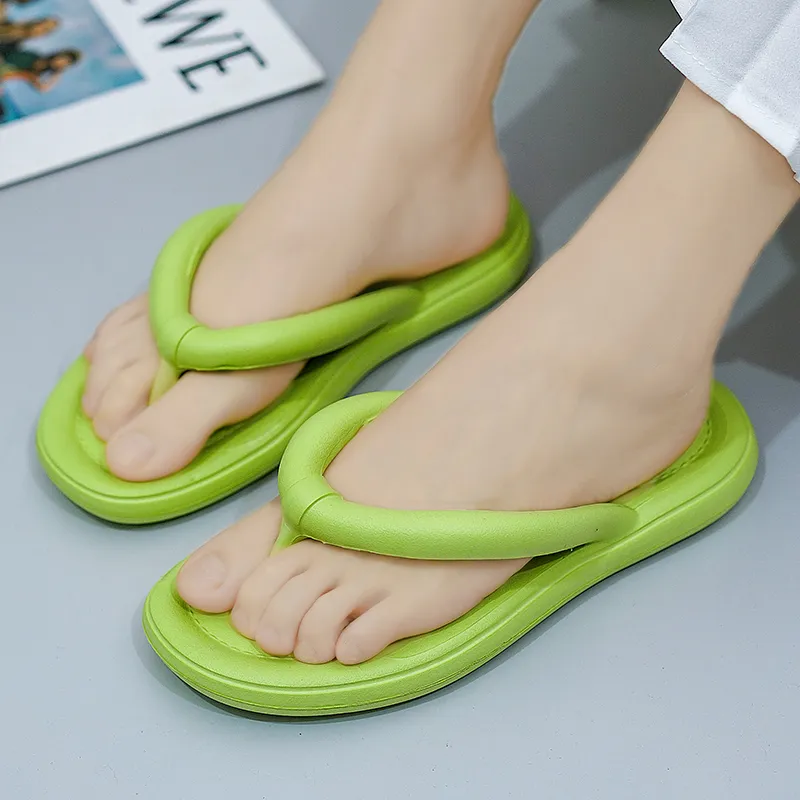Women's IQUSHION Ergonomc Flip Flops