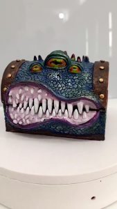 Mimic Chest Dices Holder Resin Dices Storage Box Three Eyes Waterproof RPG Dices Case Funny Dices Box Organizer Toy Gift