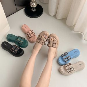 The Korean Version of High-value Thick-soled Womens Slippers Is Fashionable and High-end Beach Shoes for Summer Wear