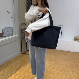 Tote Bag Large Capacity Trendy Shoulder Bag for Girl Women Versatile Waterproof Shopping Bag Nylon Handbag Leisure Bag