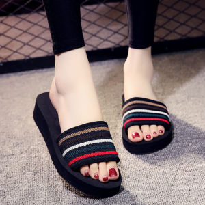 [Free Shipping] Thick-soled vacation beach sandals for women new style summer fashion versatile outdoor high-heeled sandals
