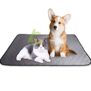 แผ่นรองฉี่หมา ที่รองฉี่สุนัข แผ่นรองฉี่ ฝึกขับถ่าย แผ่นฝึกฉี่ ระงับกลิ่น แผ่นรองฉี่สุนัข4ชั้น สามารถใช้ซ้ําได้ ดูดซับและระบายอากาศได้