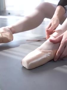 Ballet Dance Shoes Women Pointe Shoes Practice Shoes Children Dance Shoes Satin Strap Girls Ballet Shoes [ Free Shipping ]