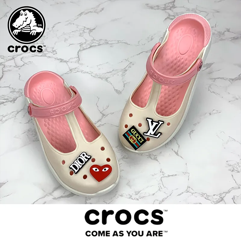 Gucci discount crocs pink