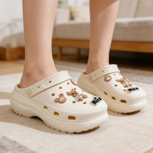 [Free Shipping] New Thick-Soled Sandals For Summer Beach Clogs For Women Garden High-Heeled Thick-Soled Dual-Use Lightweight Slippers