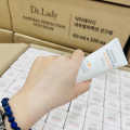 Kem chống nắng nâng tone Dr Lady Natural 60ml Hàn Quốc SPF50+ giúp nâng tone mỏng nhẹ kiềm dầu chống nước. 
