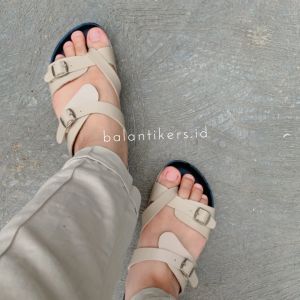 Sandal Wanita Nyaman & Murah: Pilihan Terbaik Untuk Kaki Besar