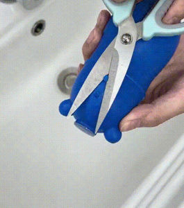 yidaoguang ลูกหมีบลูบับบับ น้ำยาทำความสะอาดโถส้วม ลบคราบสนิมและกำจัดกลิ่นไม่พึงประสงค์