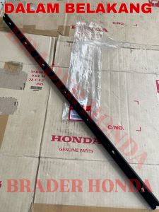 LIST PELIPIT KACA DALAM MOLDING KARET PINTU CRV GEN 3 RE1 ASLI 2007 2008 2009 2010 2011 HONDA 72335-SWA-A01 72375-SWA-A01 72835-SWA-A01 WATERSTRIP SEJAJAR SPION MOULDING ASSY DOOR LIS LYS