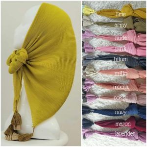 Hijab Segiempat Plisket Polycotton Tassel Pom-Pom Premium