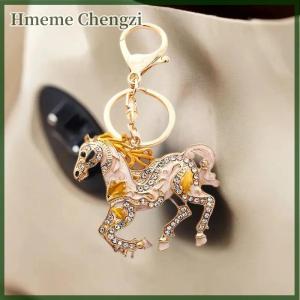 Hmeme Fashion Horse Pony Keychain Women Men Animal Rhinestone Crystal Keyring Bag Pendant For Car Jewelry New Year Gift