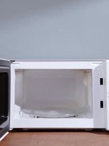 Microwave Splatter Cover a Vented Lid that Fits Over a Bowl or Plate Keeps Food Splash Off the Oven Walls Suits Reheating Rice Soup and Leftovers Steam Vents Wipe Clean Stackable