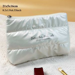 MADEWITH Large Capacity Makeup Bag Quilted Puffer Zipper Pouch Cosmetic Bag Fashion Shiny Fluffy Beauty Pouch Bag Women