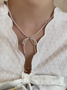 สร้อยโชคเกอร์แฟชั่นประดับด้วยลูกปัดไข่มุกหวานโซ่ไหปลาร้าสร้อยคอโชคเกอร์สร้อยคอห่วงโซ่สำหรับเด็กผู้หญิง