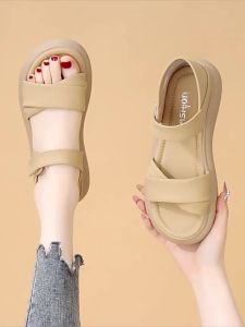 [Free Shipping] WomenS Flat Sandals 2026 Summer New Casual Versatile Velcro Soft Sole Comfortable Beach Sandals