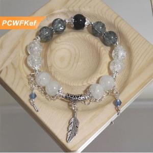 【PCWFKef】 สร้อยข้อมือลูกปัดจี้ผีเสื้อขนนกสไตล์จีนแฟชั่นสำหรับผู้หญิงเครื่องประดับหรูหราน้ำหนักเบาของขวัญ