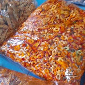 SEBRING KERUPUK ANGKA 8 KEMASAN 1 KILO / SEBLAK KERUPUK PEDAS / SEBRNG KERUPUK / KERUPUK SEBLAK PEDAS DAUN JERUK / SEBRING KERUPUK KEMPLANG EXTRA DAUN JERUK / CEMILAN / SNACK / JAJANAN / MAKANAN RINGAN / SEBLAK MITOHA / SERING KERUPUK BANTET