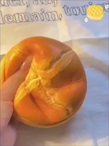 PL LANFY Simulation Bread Squeeze Toy Stretch Squeezing Fake Food Model Breakfast Squeeze Sensory Toys Funny Toast Cake Vinyl Soft Bread Slow Rebound Toy Display Photography Props