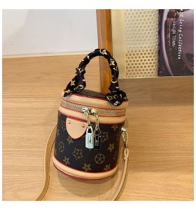DBB52 Realpic & Video Tas Selempang Wanita Tas Jinjin Tas Pesta Sling Bag Wanita Tas Bahu