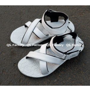 sepatu sendal putih / sendal gunung