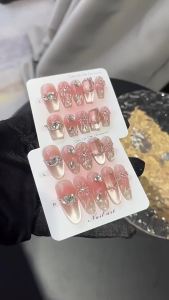 [5in1 Toolkit+HANDMADE]Artificial Nail Hand-Carved 3D Petals Pink Blush Gradient Cat Eye Phototherapy Fake Nail Patch Press on Nails Reusable