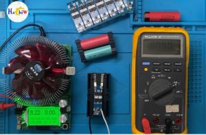 BMS 2S 7.4V 10A วงจรชาร์จ–ป้องกันแบต Li-ion / LiPo สำหรับเซลล์ 18650 ออกแบบเพื่อความปลอดภัย มาพร้อมระบบตัดไฟอัตโนมัติ ป้องกันชาร์จเกิน–คายเกิน กระแสพีคสูงถึง 30A เหมาะงาน DIY ดัดแปลงเครื่องมือ พาวเวอร์แบงก์ และงานพลังงานทุกแบบ เสถียรทนทาน ใช้งานง่าย