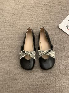 Giày Một Lớp Múa Ba Lê Cổ Điển Mũi Tròn Miệng Nông Kiểu Pháp Giày Hạt Đậu Phong Cách Buổi Tối Nhẹ Nhàng Kiểu Pháp Mẫu Mới Cho Nữ