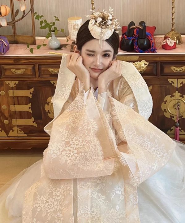 open lace back dress Romantic Lace Long Sleevess Princess Satin Wedding Dress main image 0