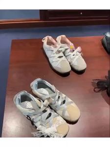 รองเท้าบัลเล่ต์ดีไซน์เฉพาะสำหรับผู้หญิง ฤดูใบไม้ผลิใหม่ รองเท้าแมรี่เจนพื้นหนาแบบสบาย