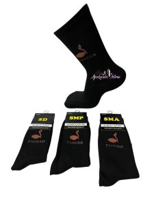 kaos kaki pramuka sekolah
