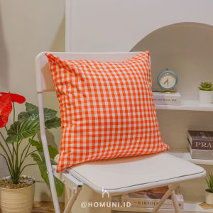 Sarung Bantal Sofa Katun Lokal Motif Kotak-Kotak Gingham Checker Board/Sarban Cushion Cover 45x45cm