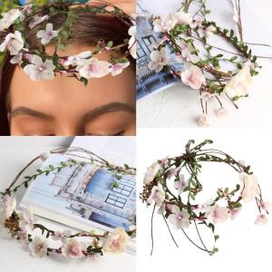 Lightweight Floral Wreath With Leaf Embellishments Wedding Hair For Photography Leaf Decorated Simulation Vine Design