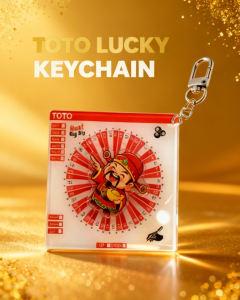 TOTO spinning keychain huat everyday bring luck to your TOTO number