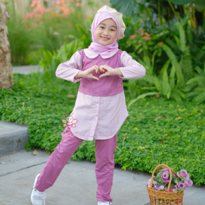 Rania One Set By Elbi - Littlebeeboutique - Setelan Anak Perempuan - Baju Anak Perempuan 2 Tahun - Baju Muslim Anak - Setelan Anak Perempuan 2 Tahun - Busana Muslim Anak Perempuan - Setelan Muslim Anak Perempuan - Setelan Anak Model Korea - One Set Anak