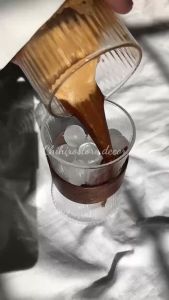 Ly/ cốc thuỷ tinh chịu nhiệt dáng trụ có đai gỗ chống nóng 360ml ly vòng gỗ cách nhiệt uống cafe-Chihirostore.decor