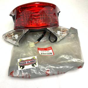 LAMPU STOPLAMP ASSY REFLEKTOR LAMPU REM BELAKANG SET HONDA SPACY KARBU ORI AHM 33700KZLA01