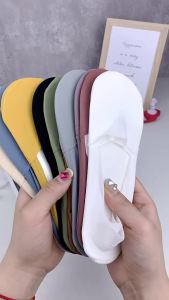 Shallow Invisible Ice Silk Boat Socks for Women Summer Thin Breathable Silicone Non-Slip Odor-Resistant Cotton Sole Ultra-Thin Short Socks for Women